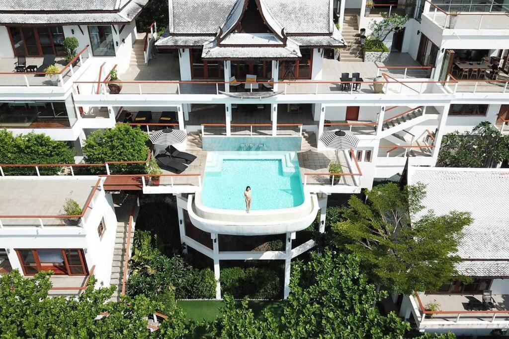 Kamala Villa | Hidden Gems 6 bedrooms Beachfront Villa Kamala