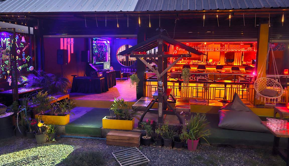 Haad Rin Hostel | Hostel ∙ 8 guests