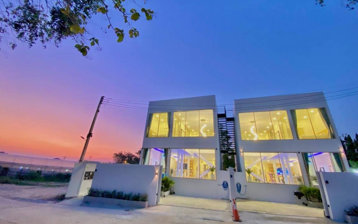 Huai Yai House | House ∙ 4 bedrooms ∙ 12 guests