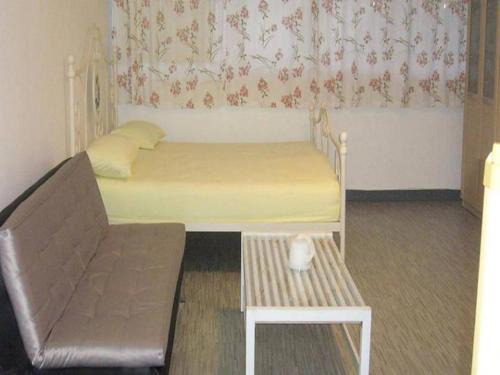 Ban Mai House | Impact Don Mueang Bangkok Guest House