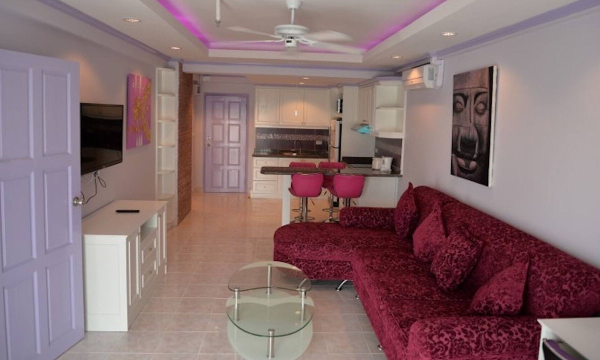 South Pattaya Condo | Jomtien Beach Condominium 3rd floor apt