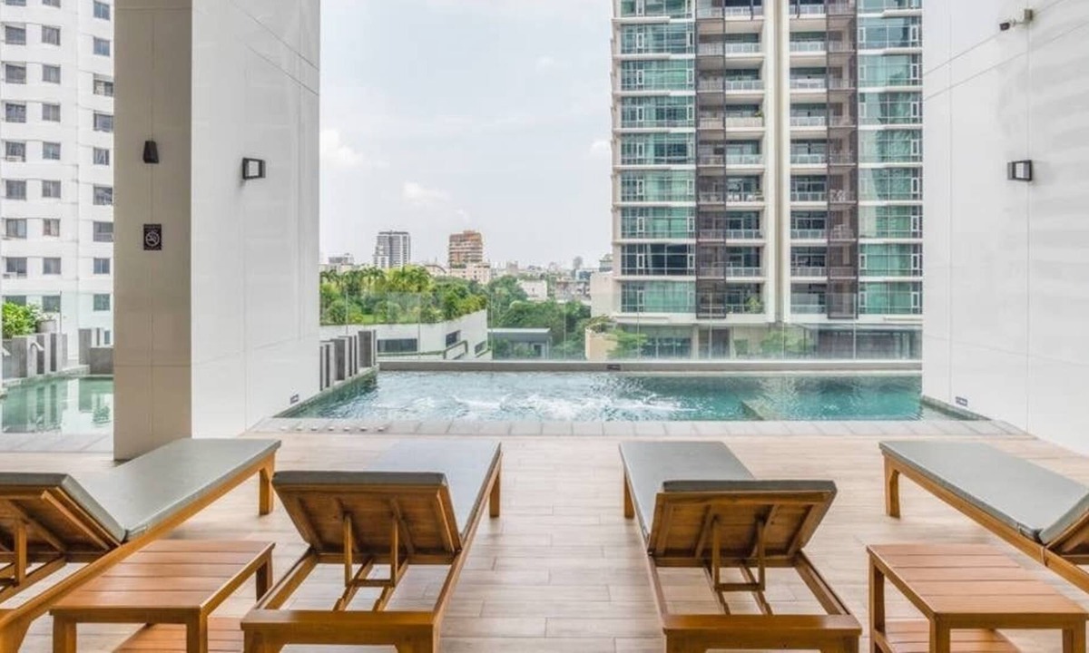 Sukhumvit Apartment | Junior Suite-Cozy and Delicate near BTS Thonglor 舒适精致房近通罗天铁站 U9