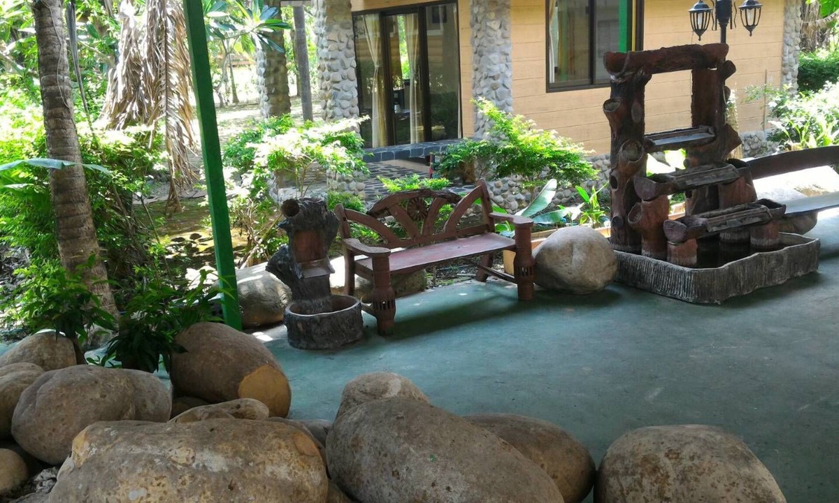 Sarika Hotel | Khwan Darunee