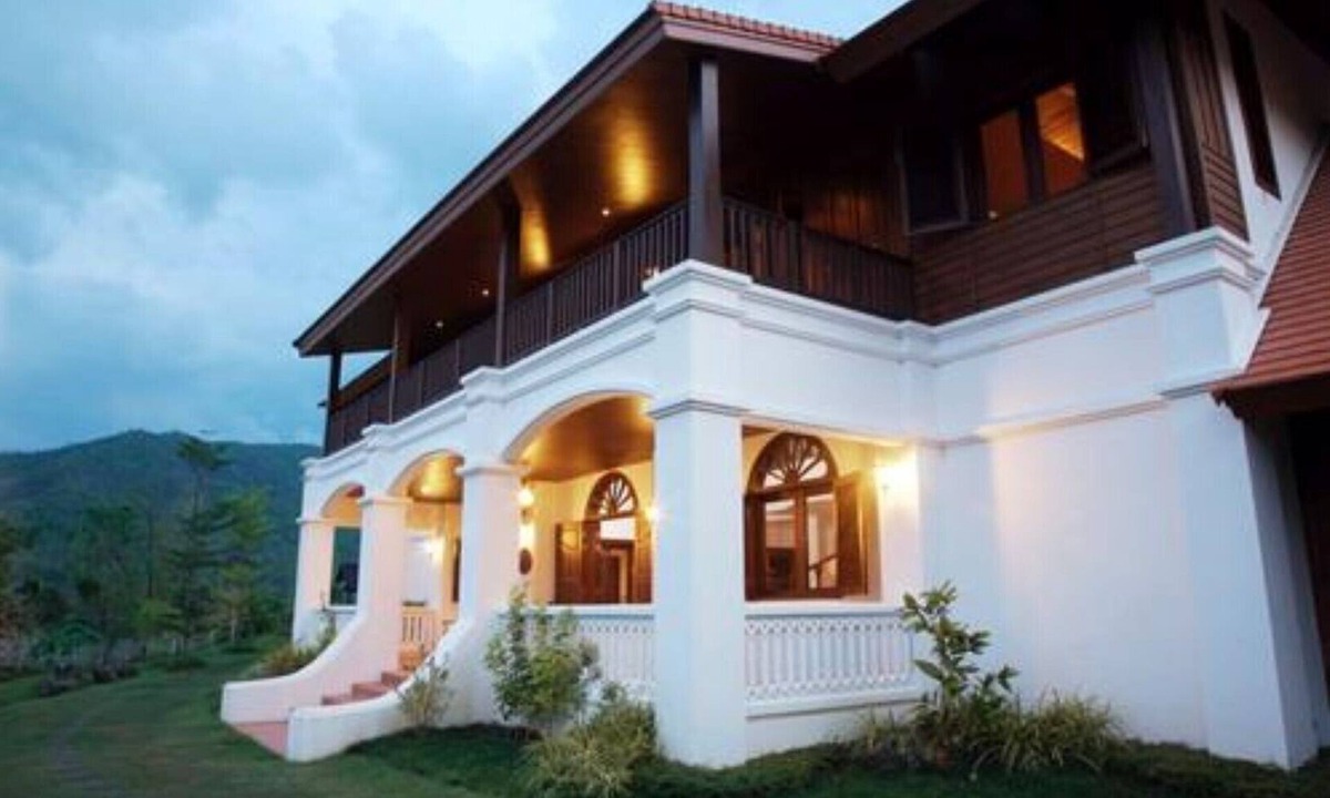 On Nuea House | Lanna Hill House. Beautiful Chiang Mai serviced pool villa in stunning location.