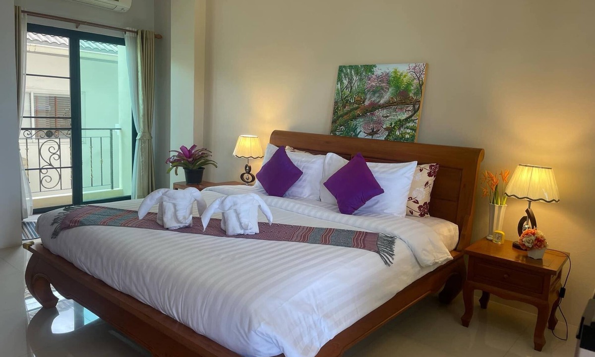 Wua Lai Apartment | Laph Kham House