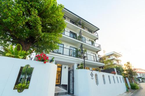 Wua Lai Hotel | Le ville lanna Chiang Mai Gate Old Town Hotel