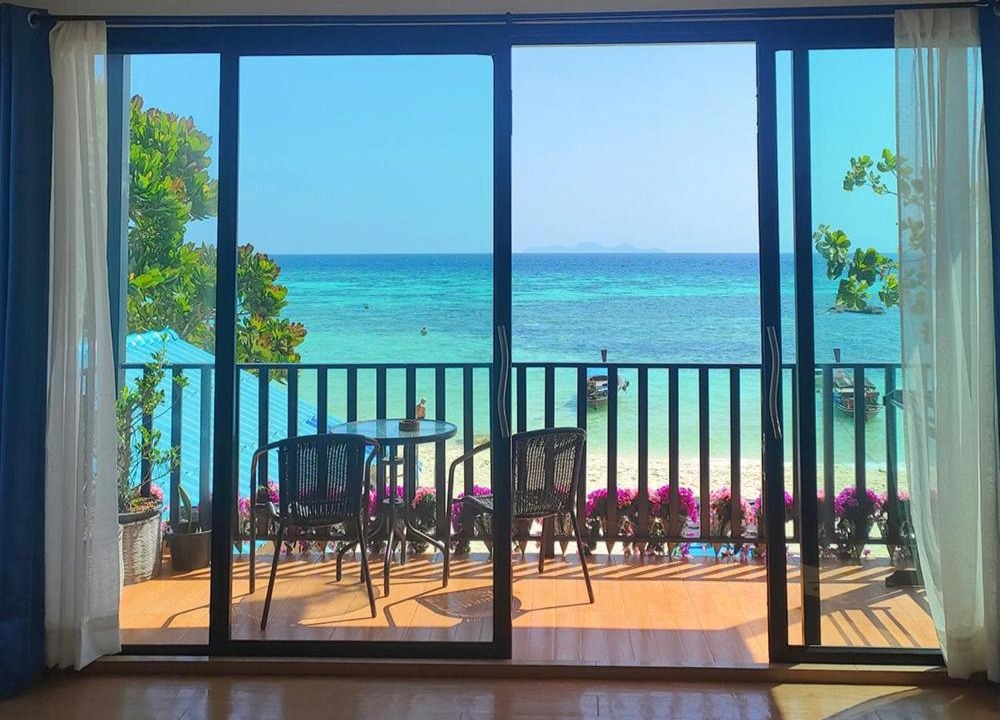 Satun House | Lipe Sunrise Beach House