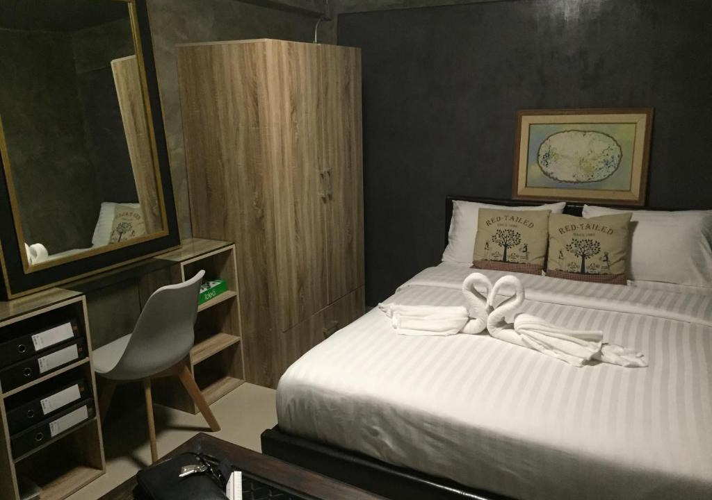 Khlong Sam Prawet Hotel | Loft 21 Apartment Romklao
