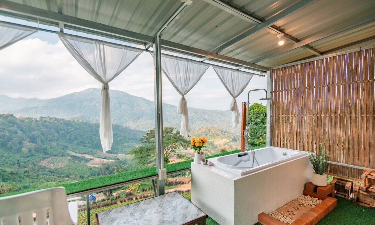 Pong Yaeng Resort | Long hug khao homestay