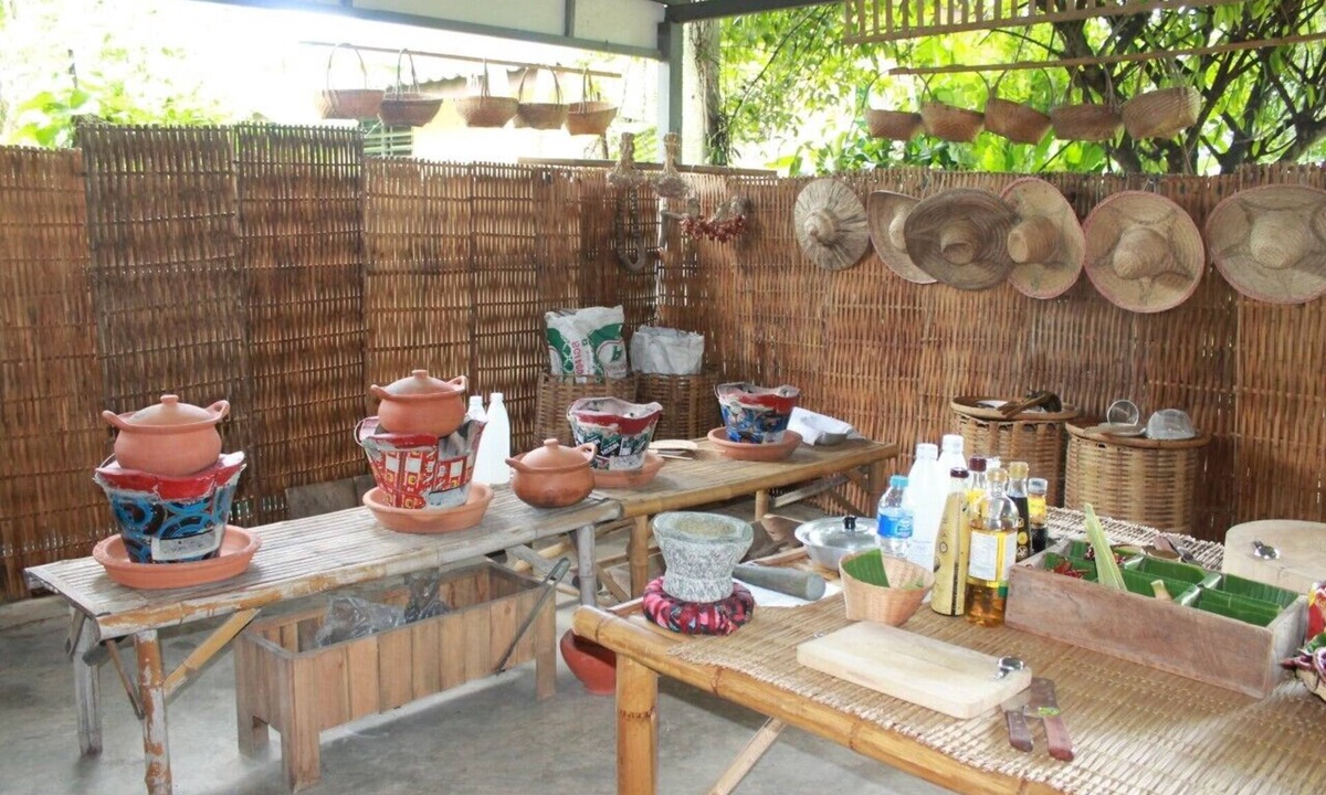 Hang Dong Other | Love Chiang Mai Cooking School Stay