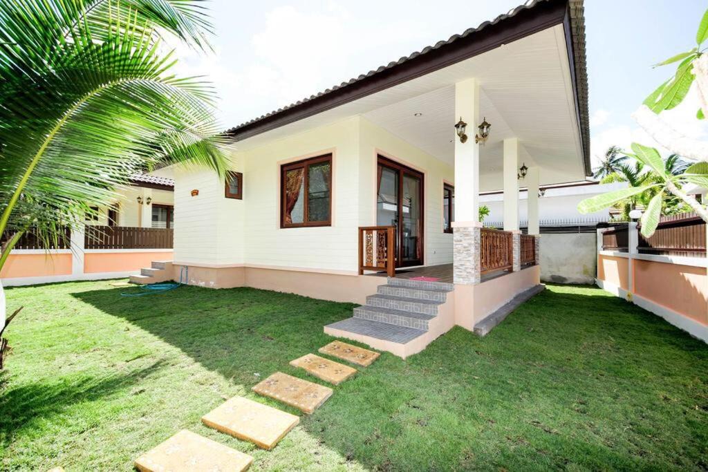 Lipa Noi Villa | Lucky Villa