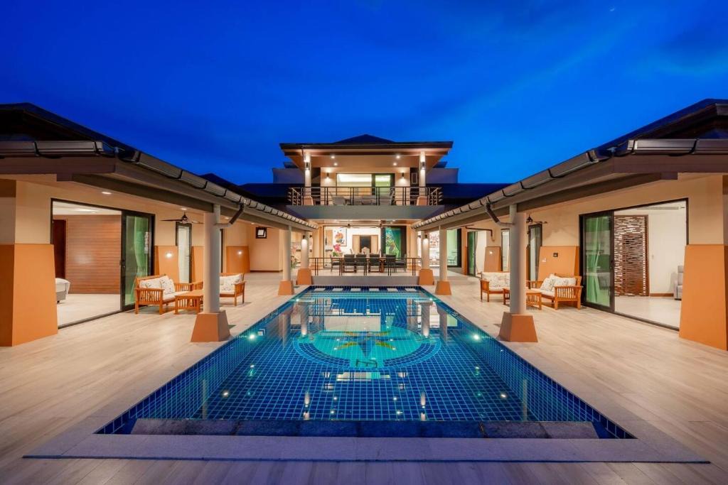Nong Kae Villa | Luxury Peninsula Near The Beach