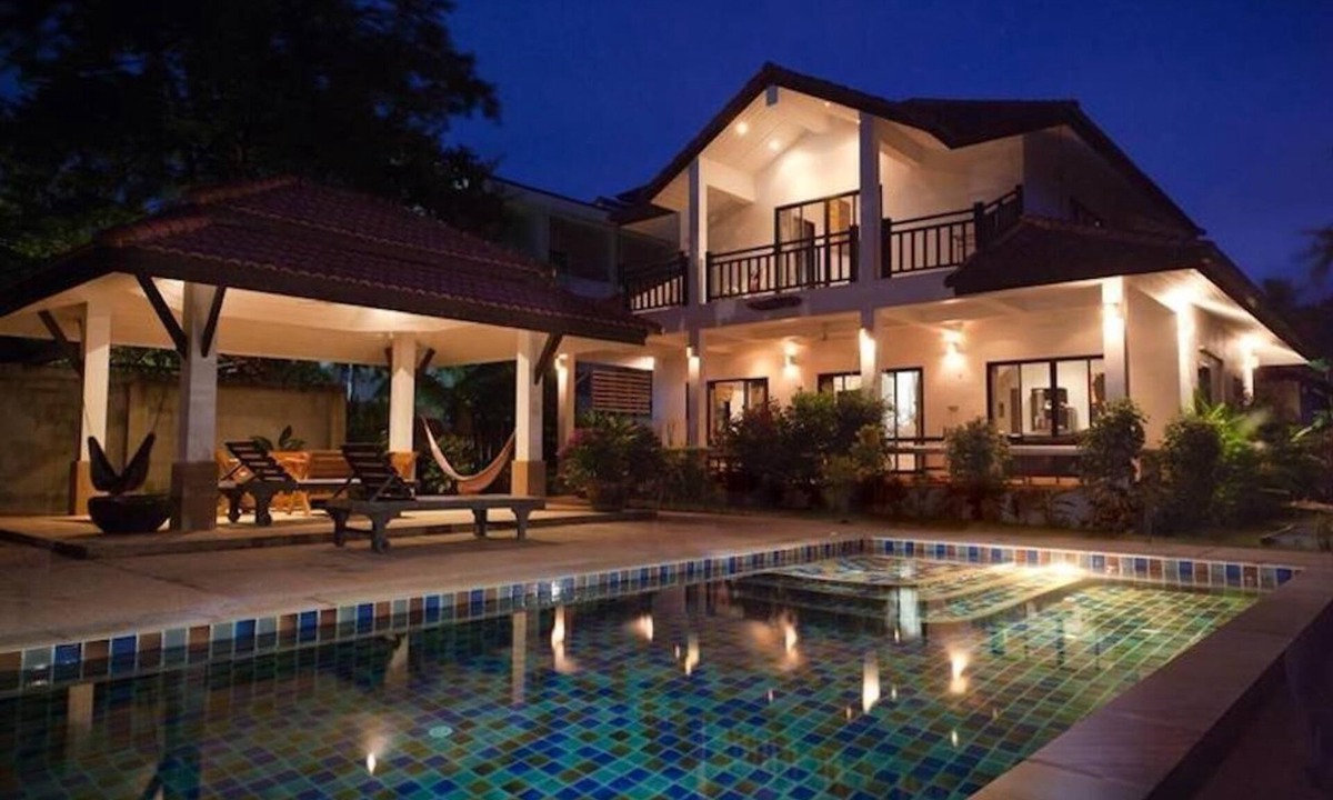 Ko Lanta Villa | Luxury Pool Villa at Long Beach - Large and well furnished