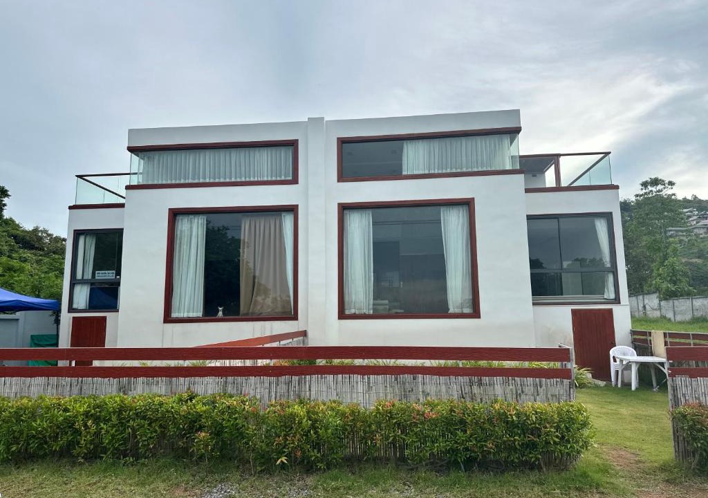 Bophut Villa | Luxury Seaside 3 Bed Villa near Fishermans Village with Panoramic Sea Views