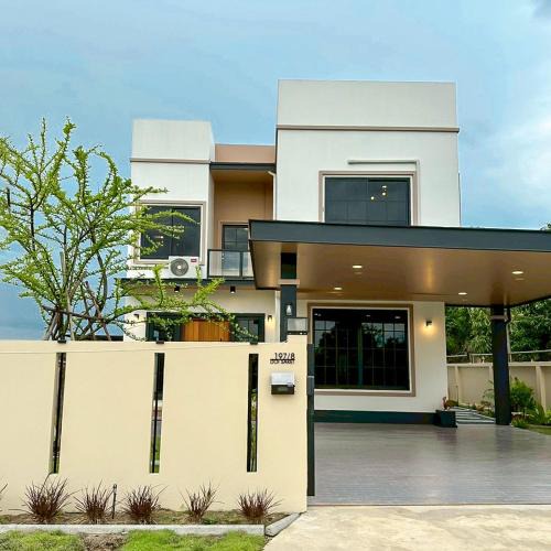 Doi Saket Villa | Mimi Pool Villa Chiangmai