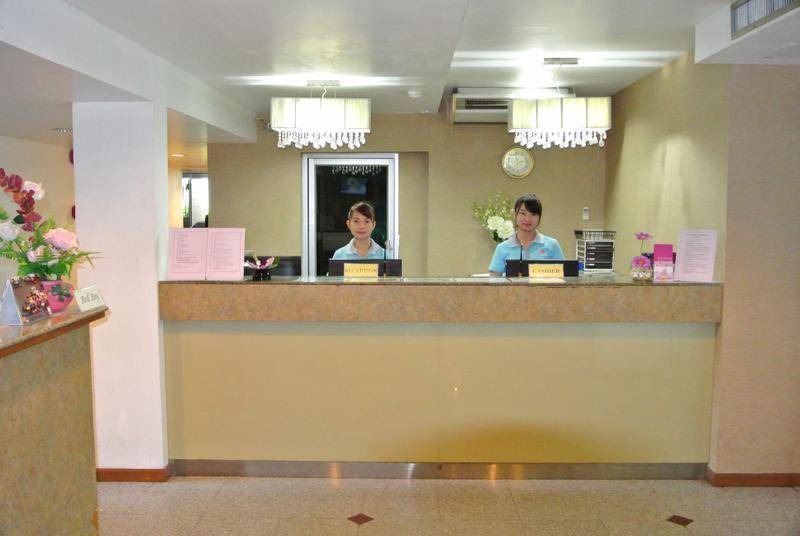 Thung Maha Mek House | Motel ∙ 8 guests