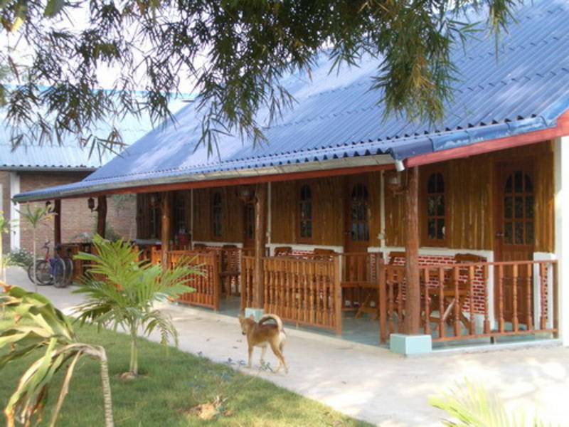 Sukhothai House | Motel ∙ 8 guests