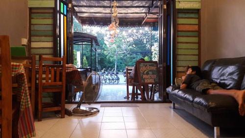 Samphao Lom Hostel | Muster Guesthouse