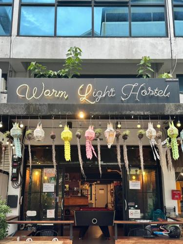 Chang Phueak Hostel | New Warm Light Hostel