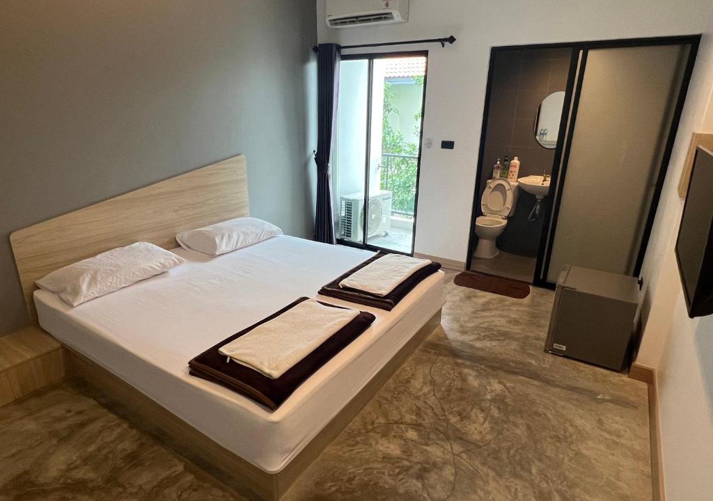 Rangsit Hotel | Newman hotel