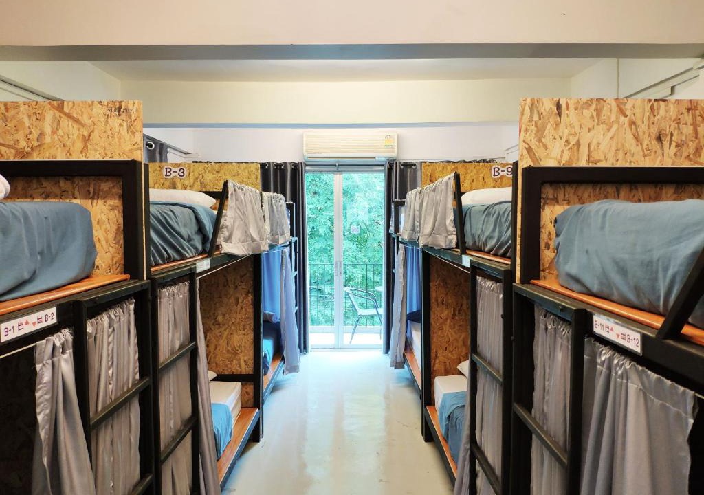 Phra Khanong Hostel | Ninety 9 Hostel