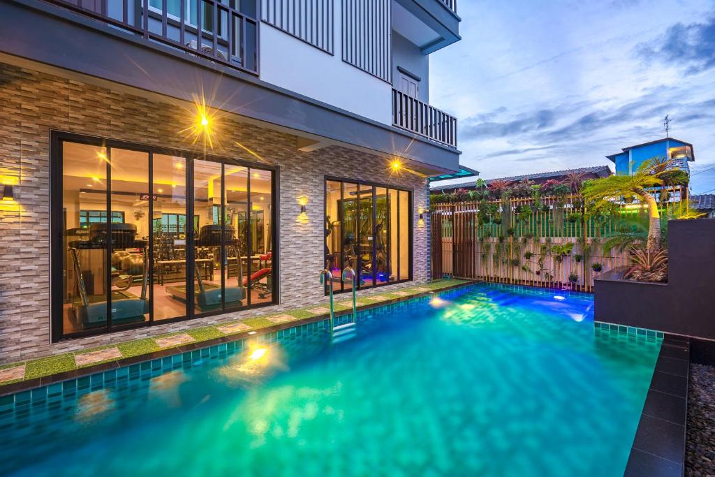 Bang Khae Nuea Hotel | Penyos Residence
