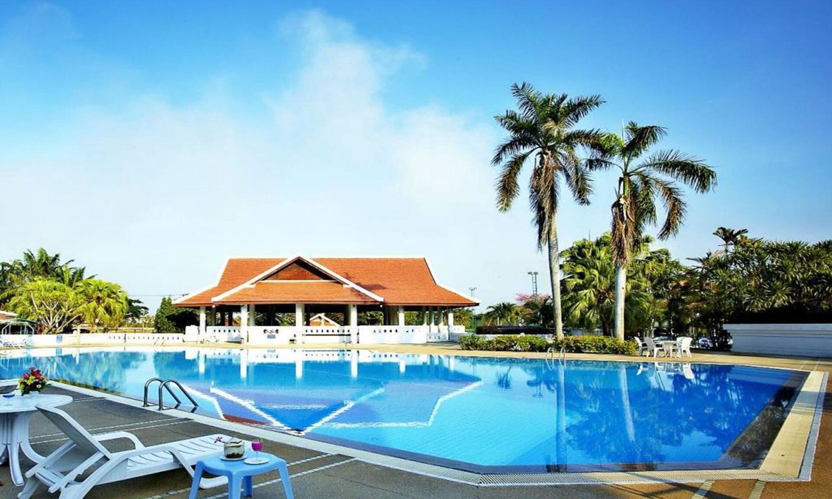 Khlong Nung Hotel | Pinehurst Golf Club & Hotel