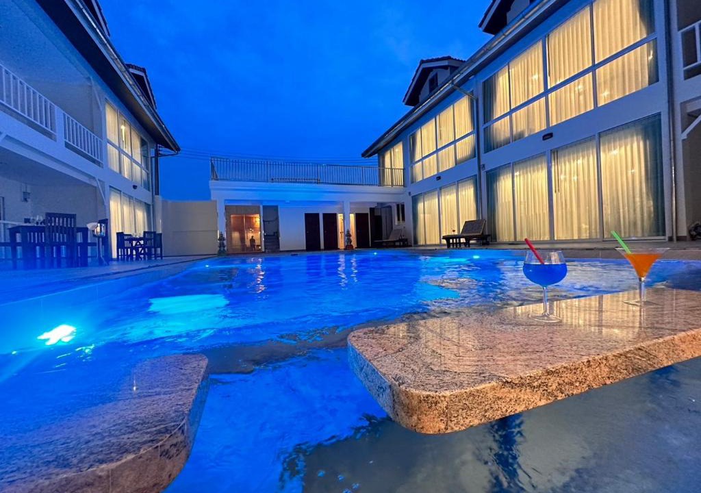 Pratumnak Hill Resort | Pratamnak Residence Luxury Villas