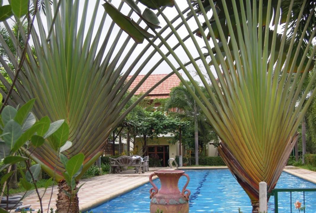 Si Racha Resort | Private room ∙ 3 guests