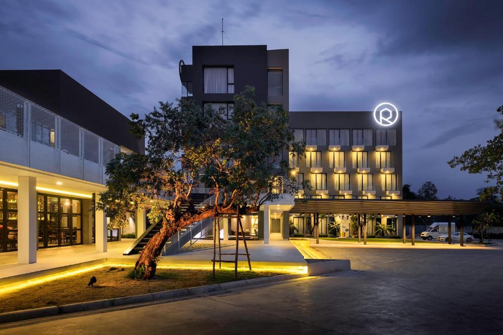 Nakhon Phanom Hotel | R-Photo hotel