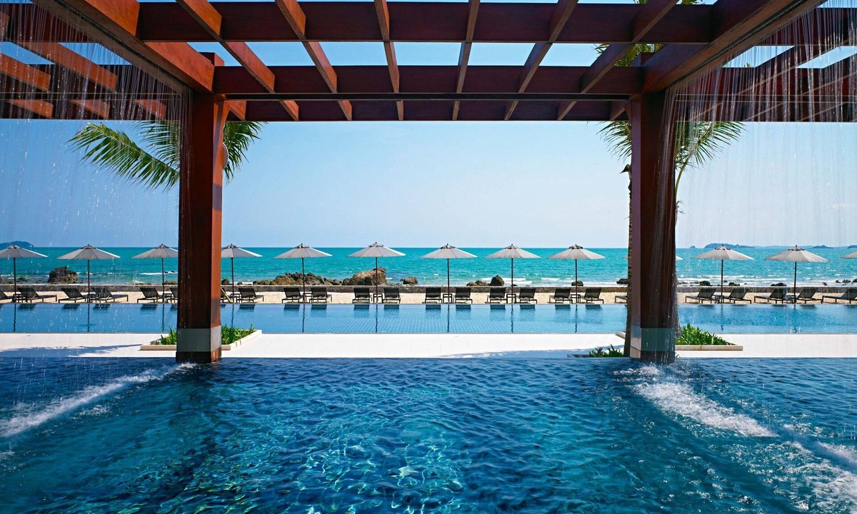 Chakphong Hotel | Rayong Marriott Resort & Spa