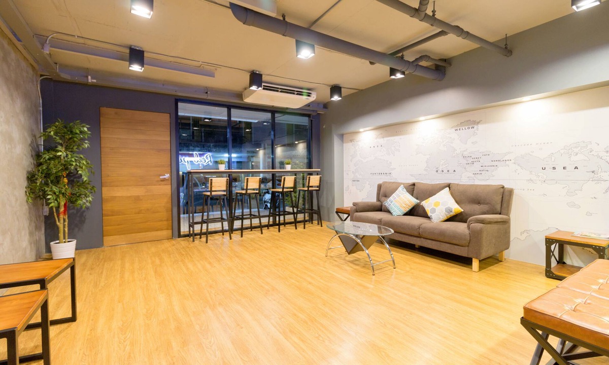 Makkasan Hotel | Red Pin Inn