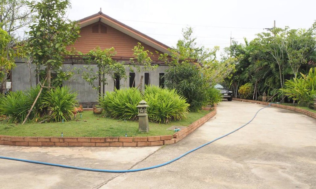 Phanom Sarakham Hotel | Rimmueng Resort