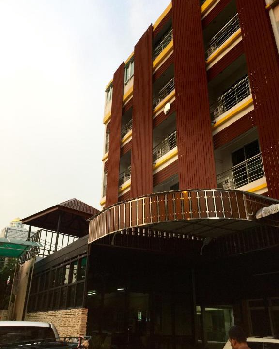 Yan Nawa Apartment | Room58