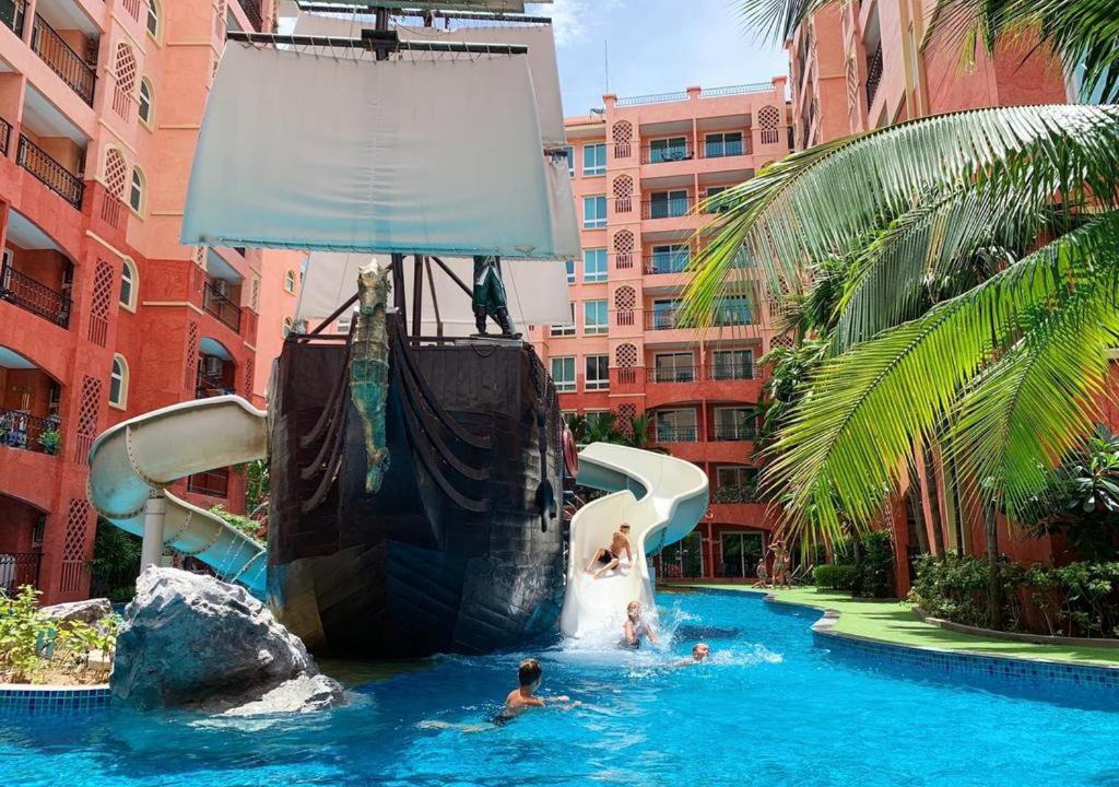 Na Kluea Apartment | Seven Sea Condo Resort By Bay
