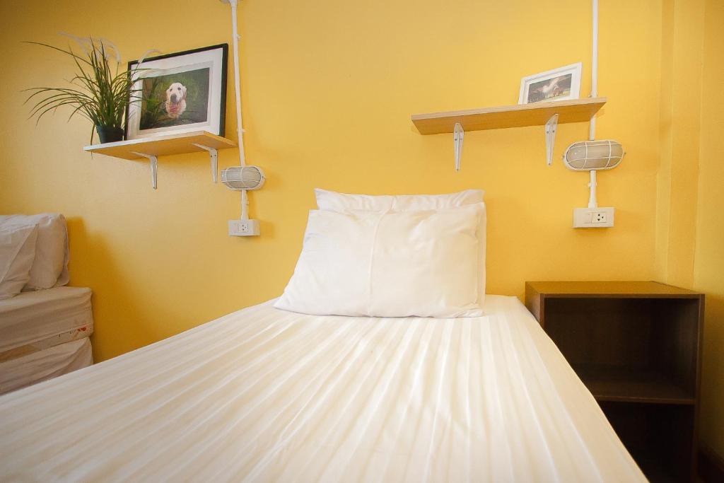 Chang Khlan Hostel | Thai Thai Hostel