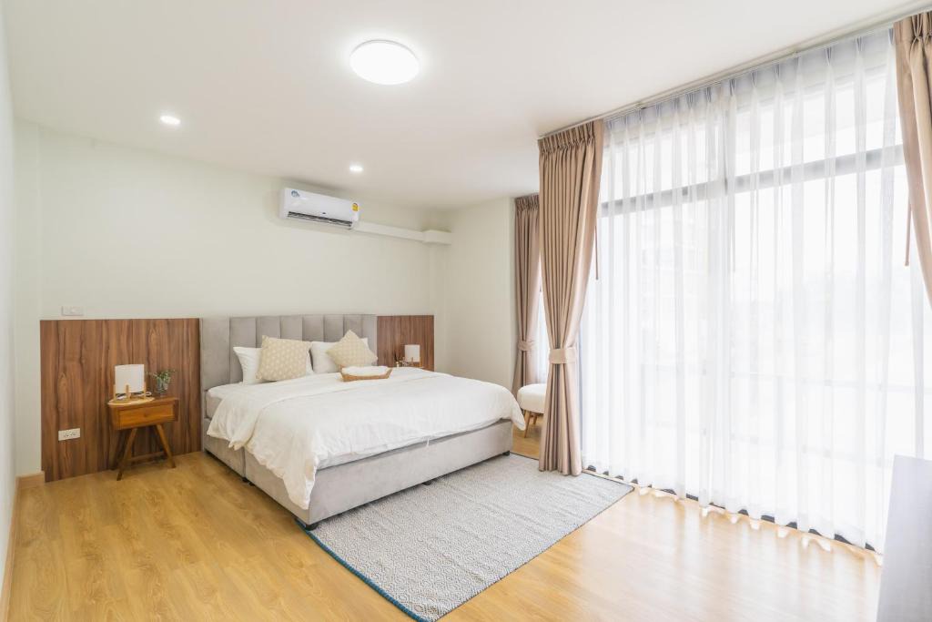 Lamphun Apartment | The B Hostel