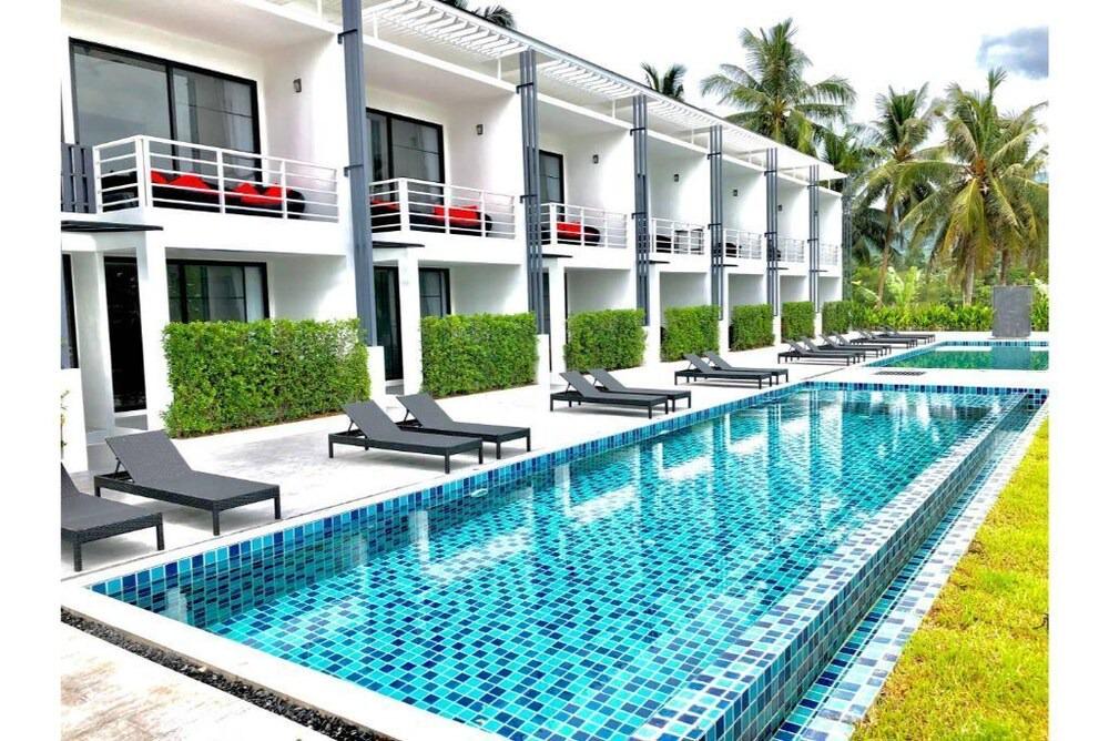 The Lotus Duplex | Mae Nam