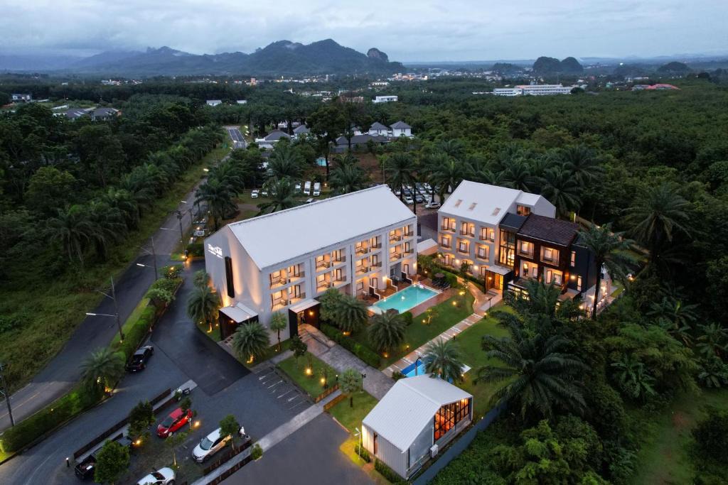Downtown Krabi Hotel | The Chill at Krabi Hotel