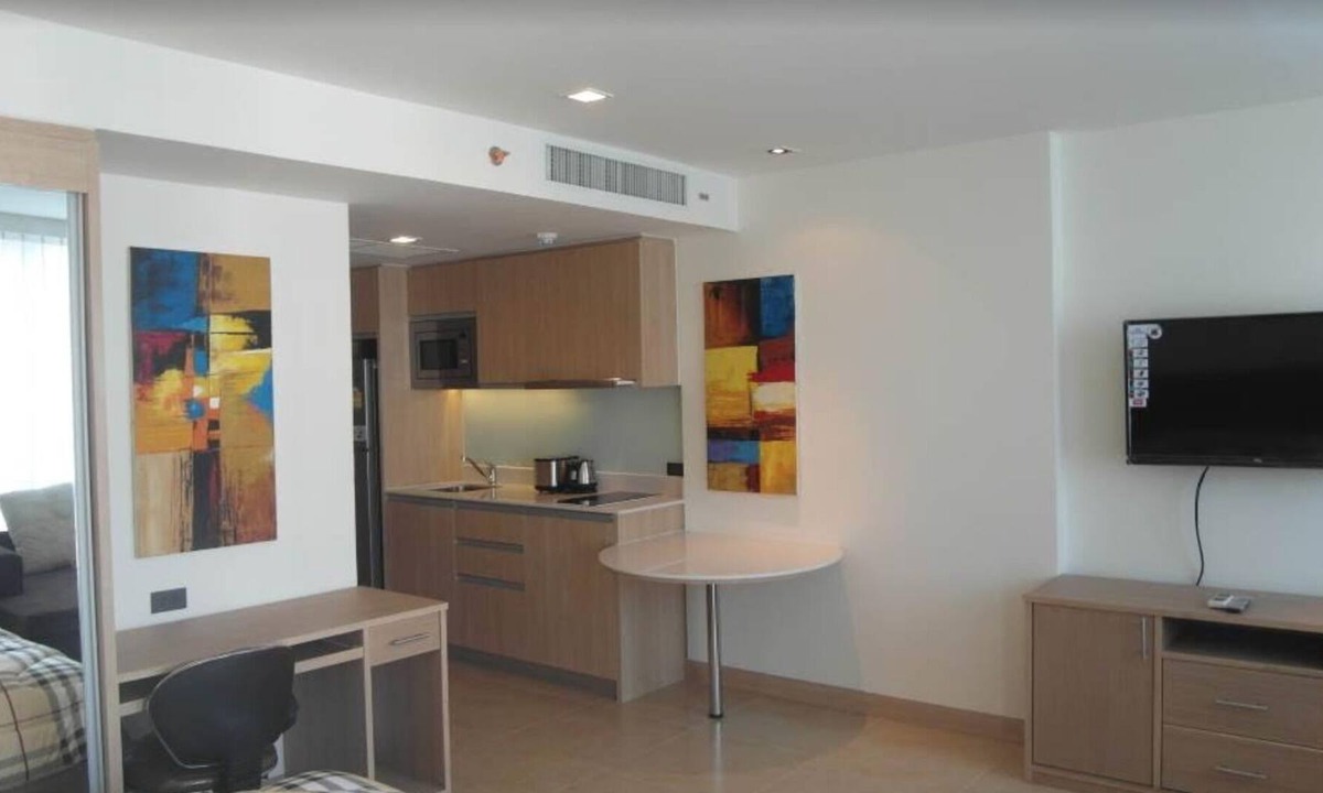 Pratumnak Hill Condo | The Cliff Condominium Floor 10th Number 1007