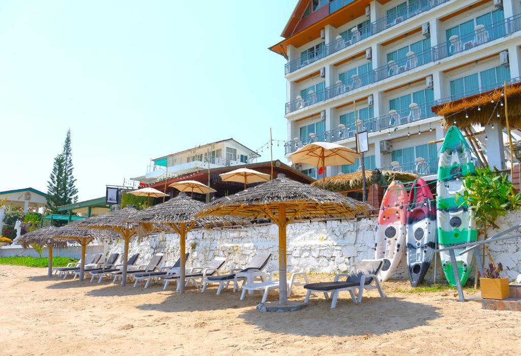 Ban Chang Hotel | The Lord Nelson Hotel