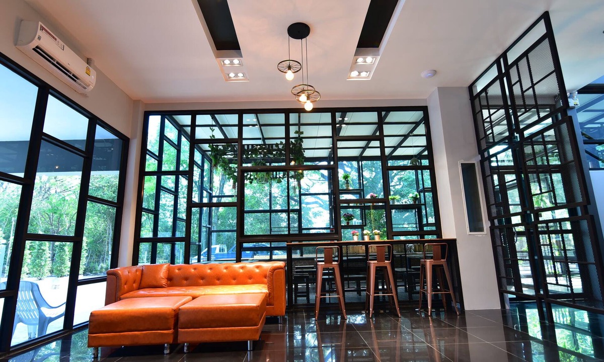 Nakhon Ratchasima Hotel | The Nest Hotel by Ploy