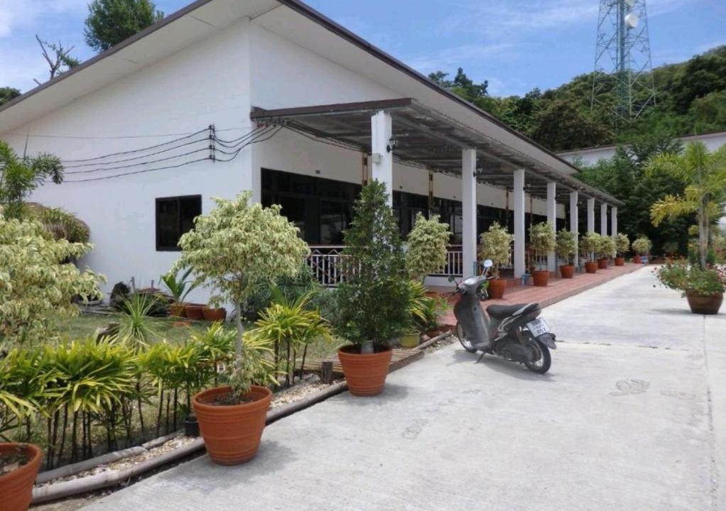 Rayong House | The Residences family houses with 4 bedrooms for up to 11 guests