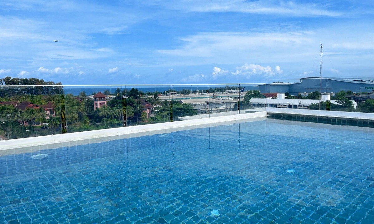 Ban Bo Han Hotel | The Sixteenth Naiyang Beach Hotel