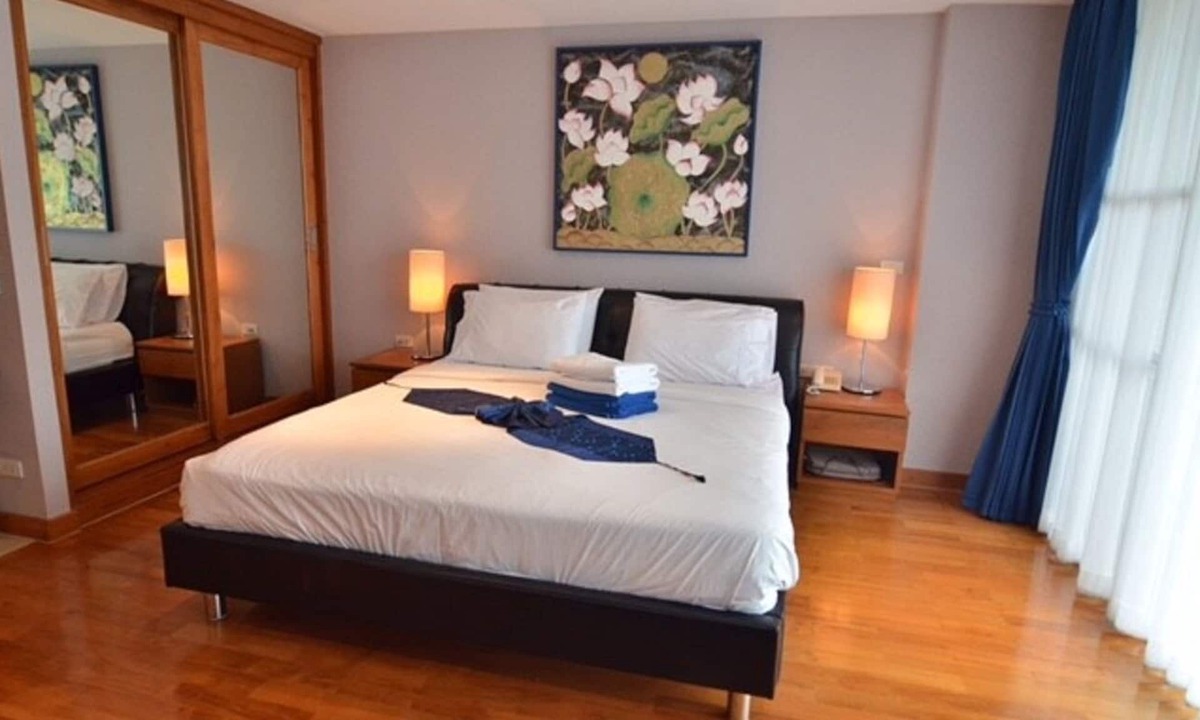 Chang Khlan Apartment | Twin Peaks, 515, 5 star studio.