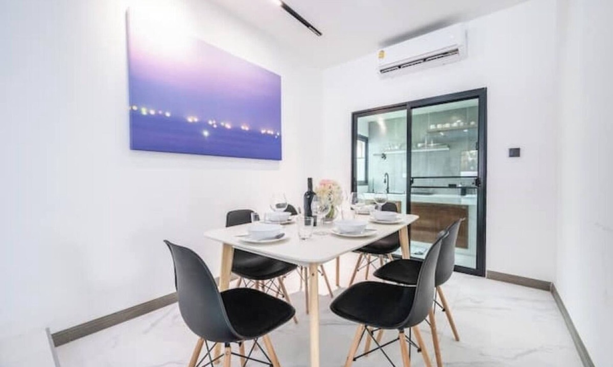 North Pattaya Villa | Villa 35 Wongamat 4 BR, 300m from BEACH