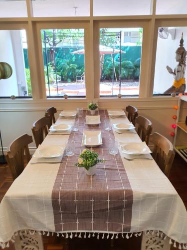 Nana Villa | Villa Thaï Sukhumvit Asok Nana