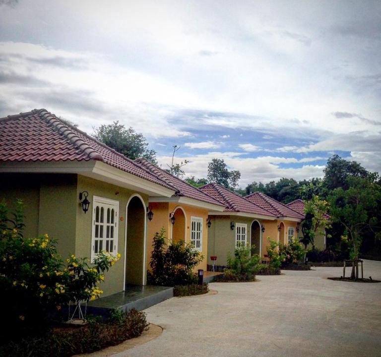 Nakhon Sawan Resort | Wangpla Villa Resort