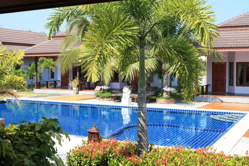 Pranburi Resort | Waterside Resort