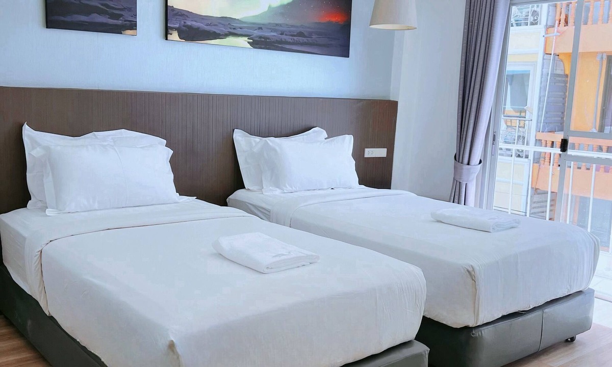Cha-am Hostel | Whale Cha-Am